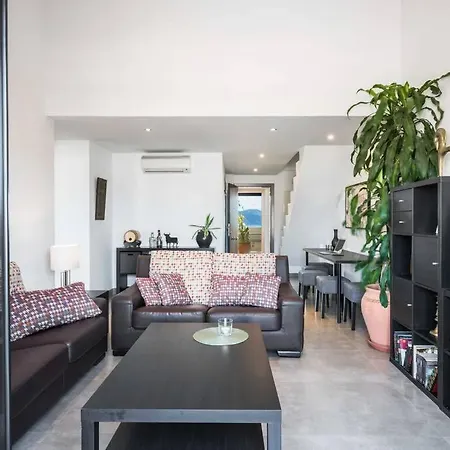 Apartamento Penthouse In The Old Town Of Nerja