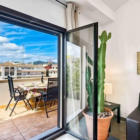 Penthouse In The Old Town Of Daire Nerja